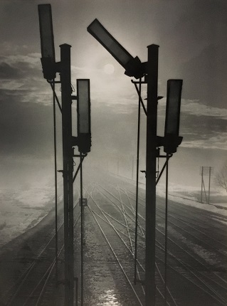 Heinz Hajek-Halke 
Eisenbahnsignalmaste (Train signals), 1952
Gelatin silver print
© Heinz Hajek-Halke / Michael Ruetz, Courtesy Augusta Edwards Fine Art.