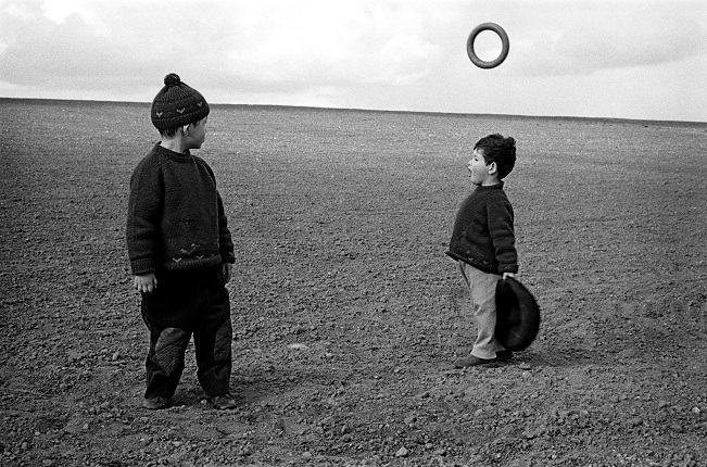 Франк Орват.
Мишель и Лоренцо.
Рядом с Парижем, Франция, 1959.
© Frank Horvat