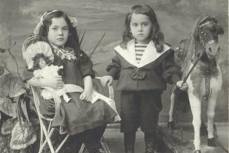 Children’s fashion 100 years ago